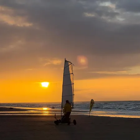 아파트 De Strandmelde, Met Groot Terras En Gratis Parking Nabij Zee *