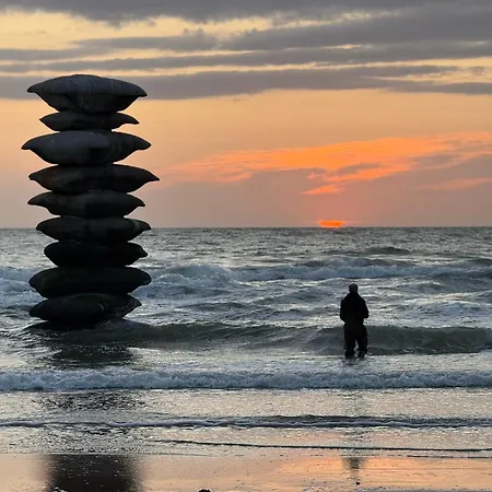 De Strandmelde, Met Groot Terras En Gratis Parking Nabij Zee 오스텐드